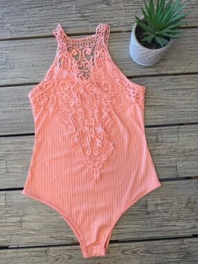 Women's Ribbed Pink Lace Racerback Ribbed One-Piece Bodysuit, Size Medium